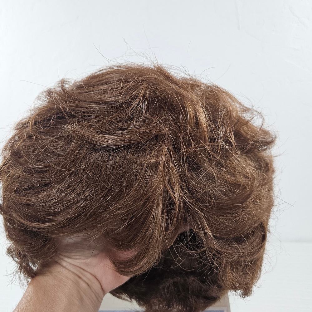 Vtg Paula Young Eve Wig Short Auburn Brown Synthetic Hair Color 30 E1062 EVE